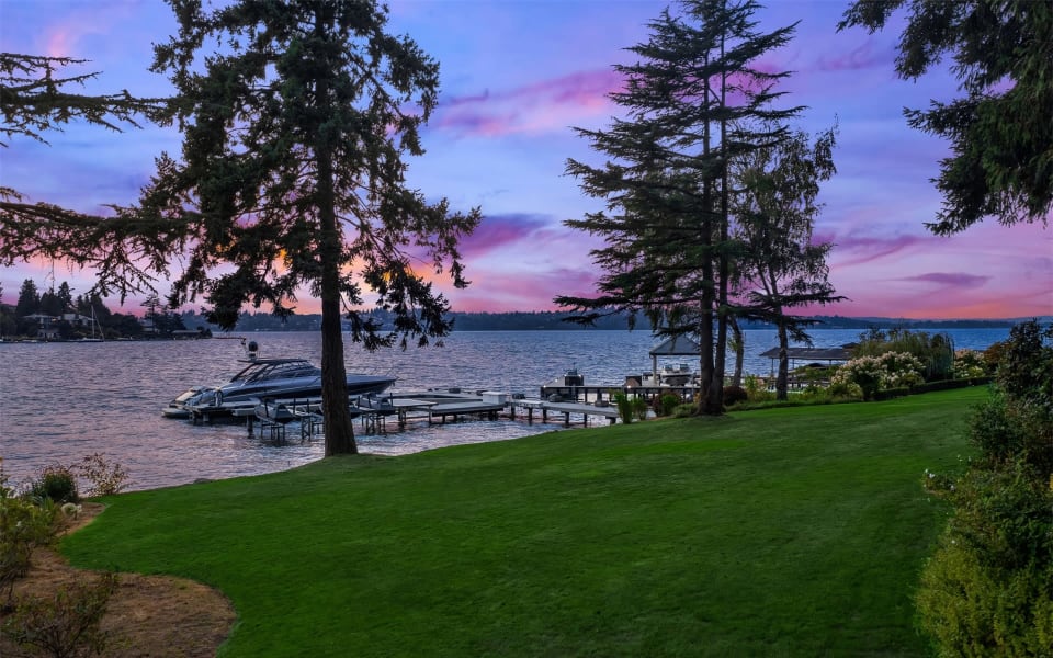 Waterfront Living in Bellevue, WA: What You Need to Know Before You Buy