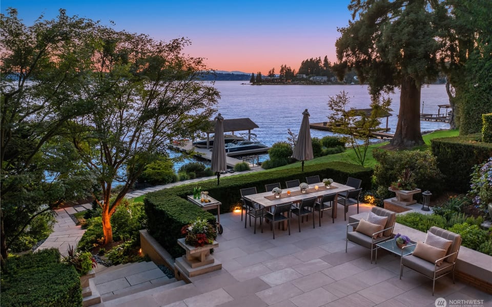 The Ultimate Guide to Buying Waterfront Properties in Bellevue, WA: Tips and Insights